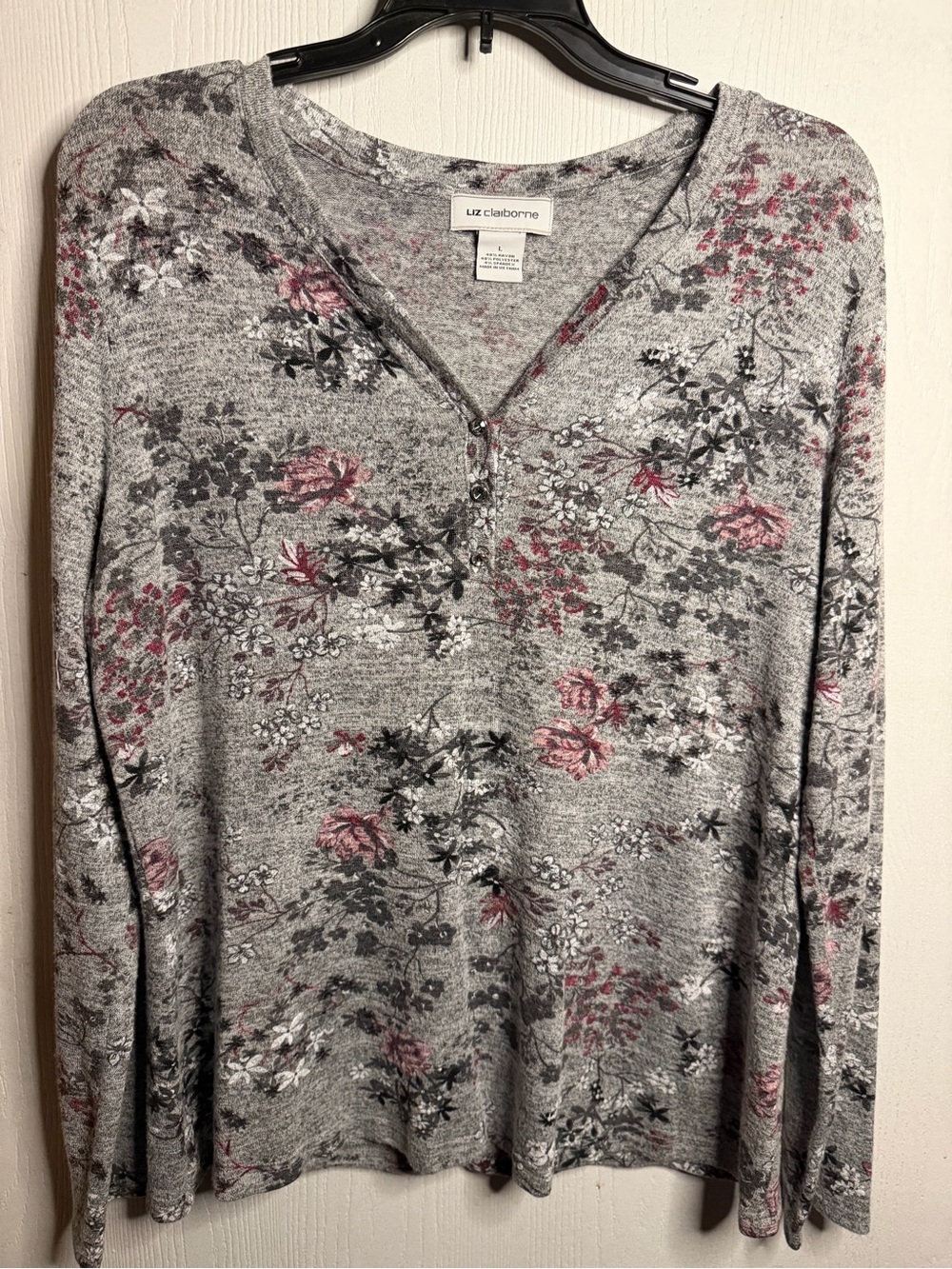 Liz Claiborne Gray Floral Henley Top with Pink Accents